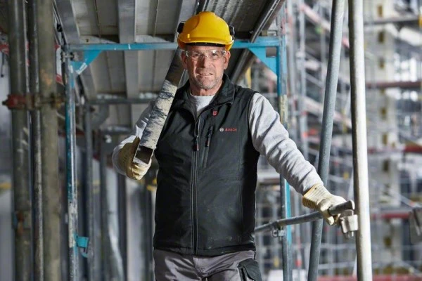 Bosch Beheizbare Weste GHV 12+18V XA XL, Solo CLC 06188000ED - Image 11