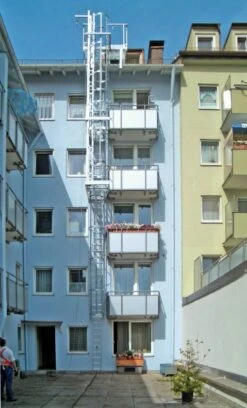 Günzburger Mehrzügige Steigleitern Mit Rückenschutz Aluminium Eloxiert, 500250